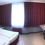 Haus Des Volkes - Das Bauhaushotel Hotel Probstzella
