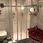 Haus Des Volkes - Das Bauhaushotel Hotel