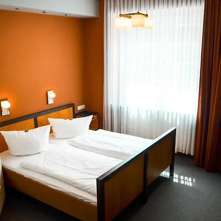 Haus Des Volkes - Bauhaushotel Hotel