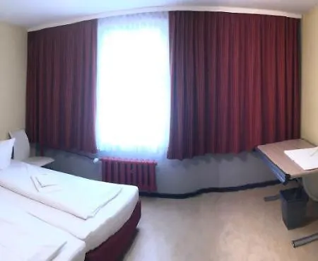 Haus Des Volkes - Bauhaushotel Hotel Probstzella