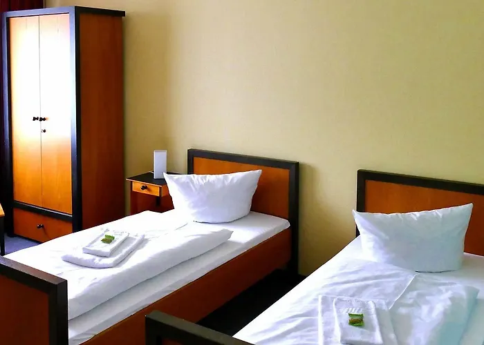 Hotell Haus Des Volkes - Bauhaushotel Probstzella