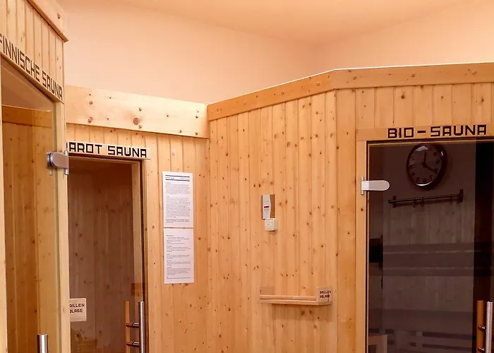 Haus Des Volkes - Bauhaushotel Hotel