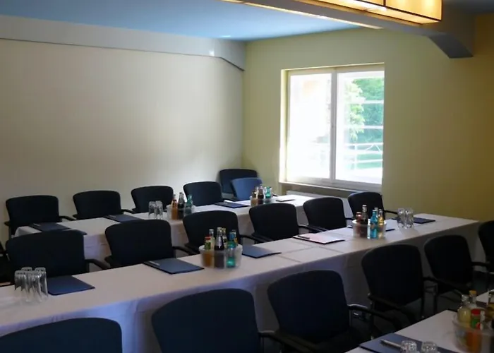 Haus Des Volkes - Bauhaushotel Probstzella