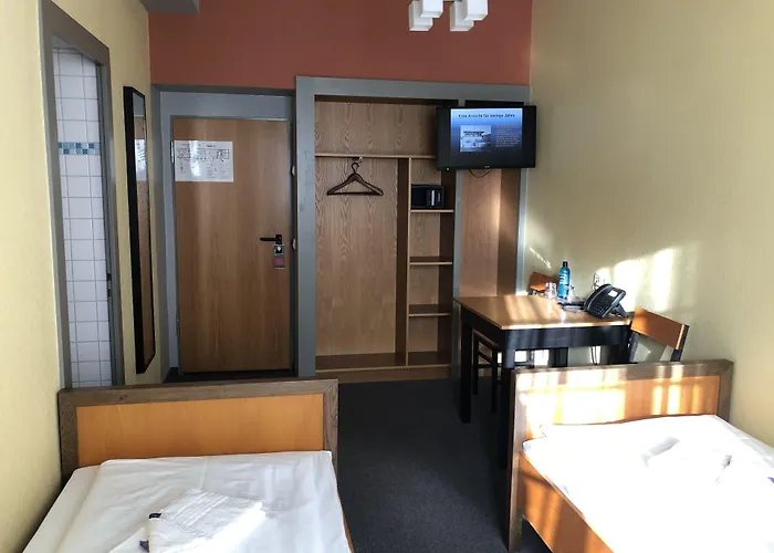 Haus Des Volkes - Bauhaushotel Hotel