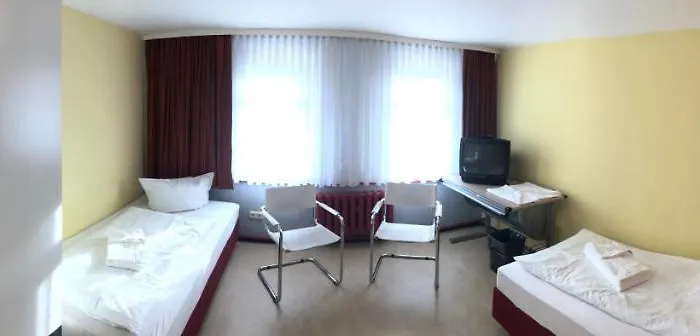 Haus Des Volkes - Bauhaushotel Hotel