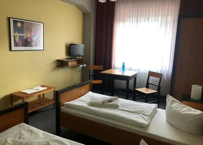 Haus Des Volkes - Das Bauhaushotel Probstzella